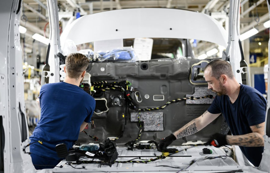 STELLANTIS-STANDORT HORDAIN: ERSTES WERK DER WELT FÜR PRODUKTION VON NUTZFAHRZEUGEN MIT WASSERSTOFF-, ELEKTRO- UND VERBRENNUNGSMOTOR